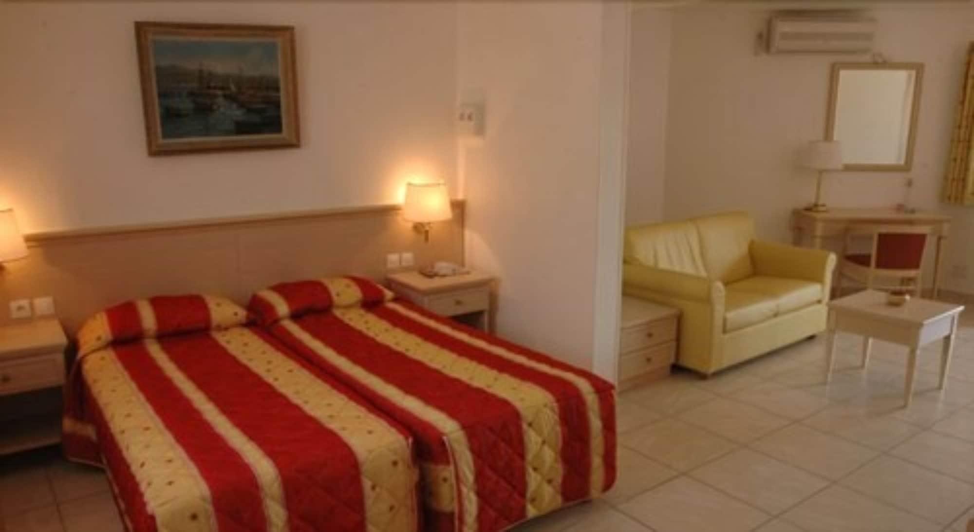 Hotel Residence San Pieru Tarcu Exterior photo